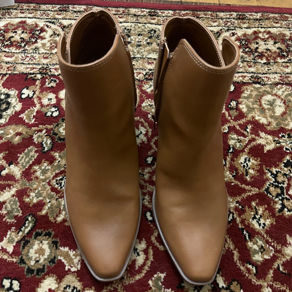 Brown Ana boots